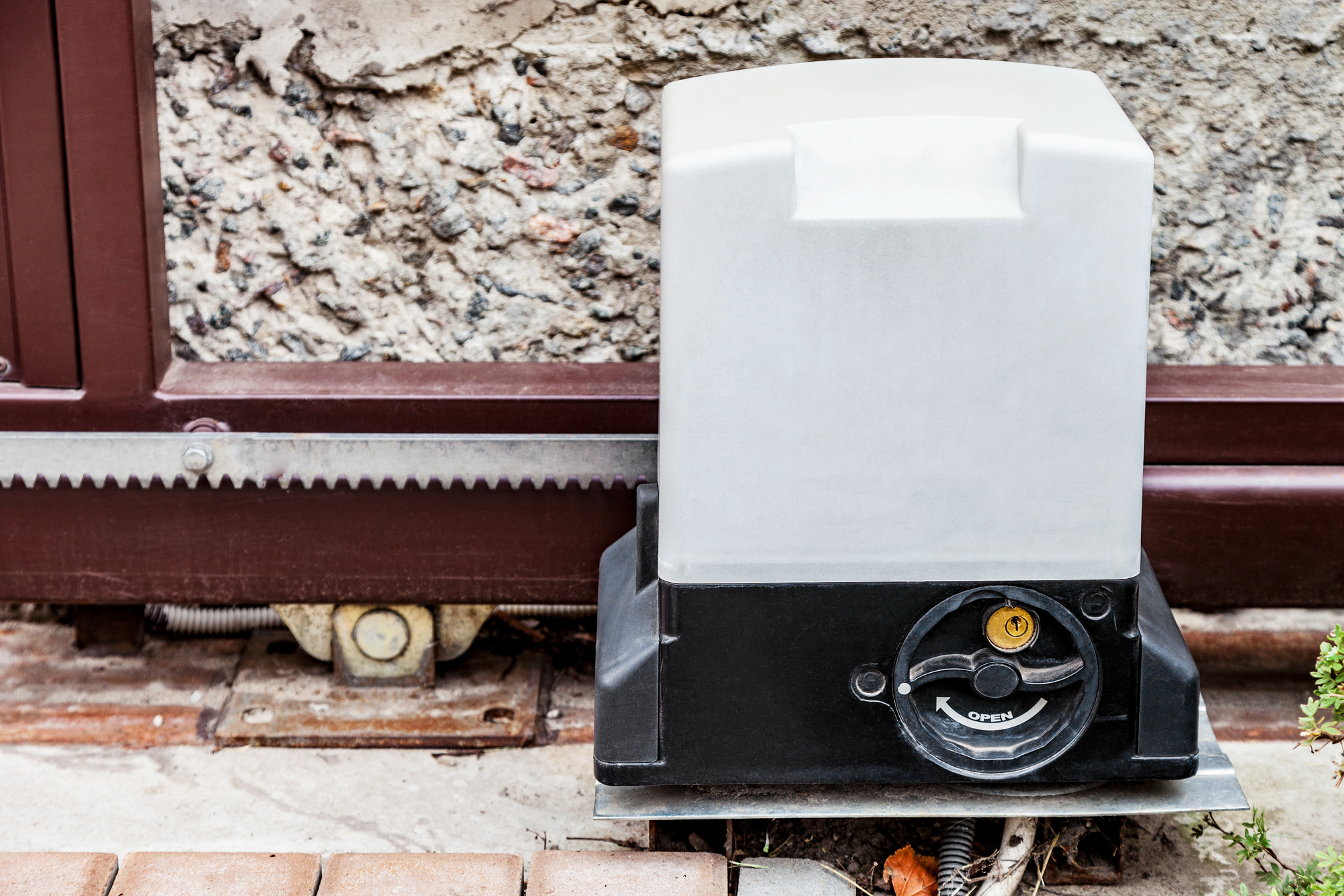 電動車閘門設計及安裝，維修保養服務